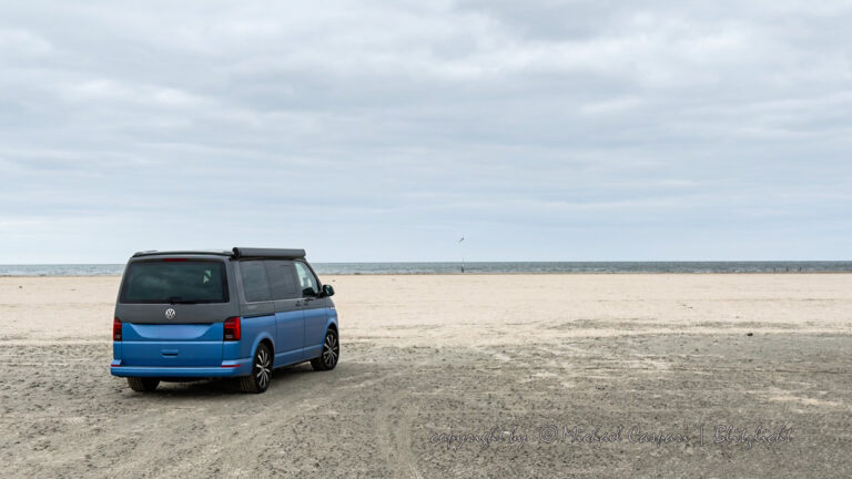 Zwischen Strand und moderner Kunst